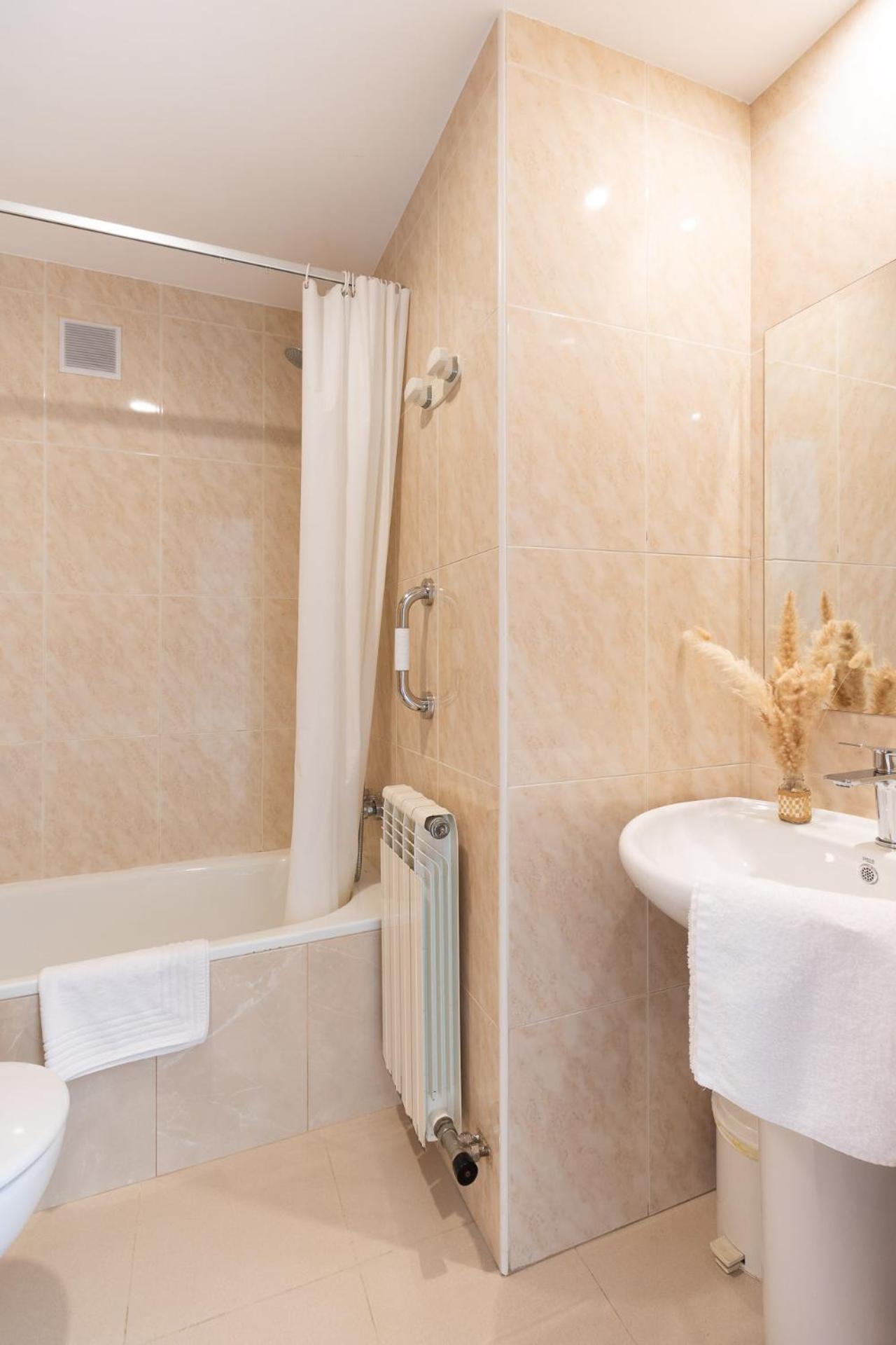 Hostal Lobrega Torrecilla en Cameros Zewnętrze zdjęcie